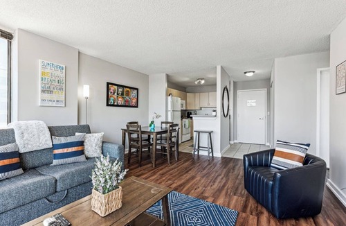 South Loop Apartment | MICH AVE Downtown, Park, Museums 2bd #4