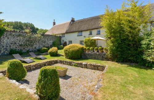 Drewsteignton House | Michaelmas Cottage