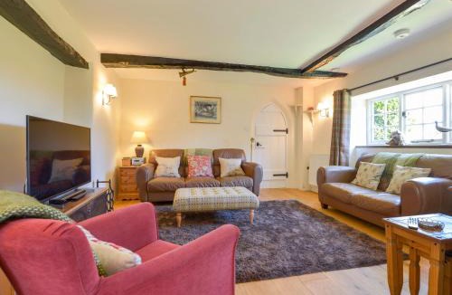 Drewsteignton House | Michaelmas Cottage