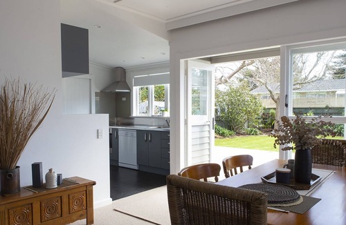 New Plymouth Cottage | MICHELIA FIGO COTTAGE