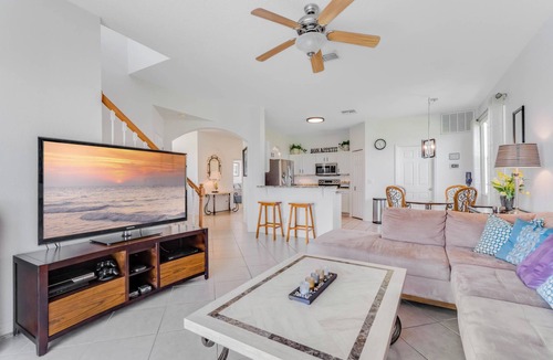 Highlands Reserve Villa | Mickeys Golf Retreat - Family Fun On Golf Course!