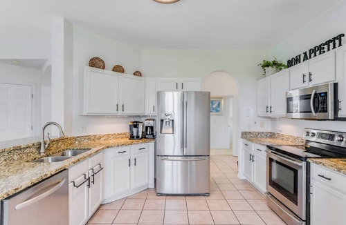 Highlands Reserve Villa | Mickeys Golf Retreat - Family Fun On Golf Course!