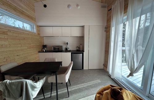 Notre-Dame-Auxiliatrice-de-Buckland Ski Chalet | Micro-Cabine in the Mountains | Solstice 4