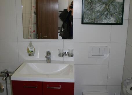 Davos-Platz Apartment | MicroAppartment with bath and cozy balcony