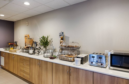 Casselman Hotel | Microtel by Wyndham Casselman