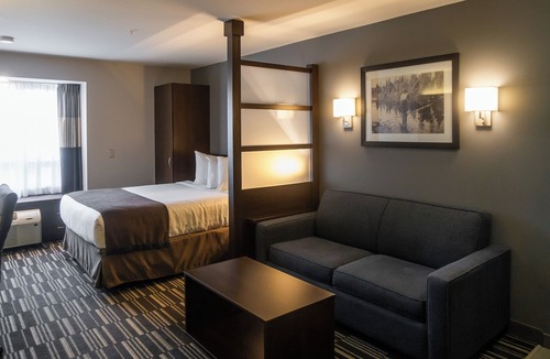 Mont-Tremblant Hotel | Microtel Inn and Suites by Wyndham Mont Tremblant