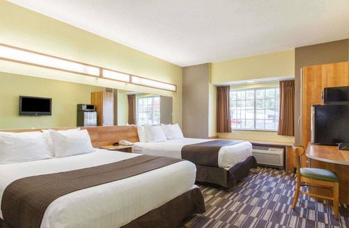 Johnstown Hotel | Microtel Inn & Suites by Wyndham Johnstown