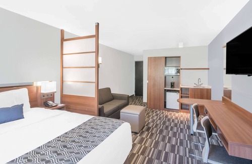 Binghamton Hotel | Microtel Inn & Suites By Wyndham Binghamton