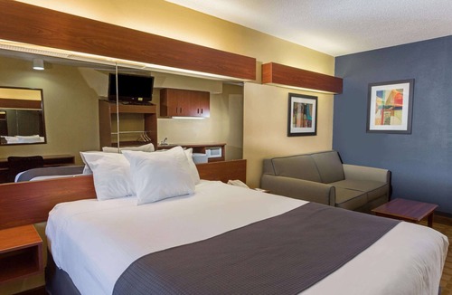 Hillsborough Hotel | Microtel Inn & Suites by Wyndham Hillsborough