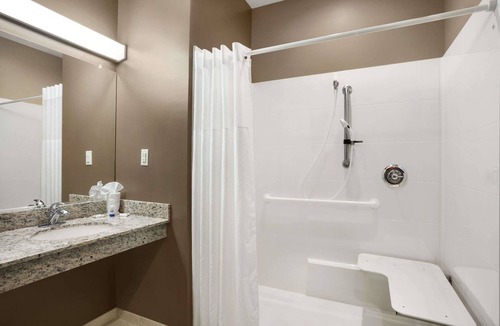 Cambridge Hotel | Microtel Inn & Suites by Wyndham Cambridge