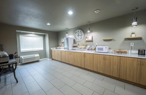 Cheyenne Hotel | Microtel Inn & Suites by Wyndham Cheyenne