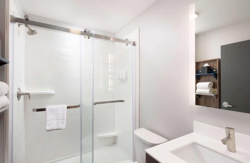 Macedon Hotel | Microtel Inn & Suites By Wyndham Macedon