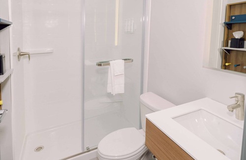 Newark Hotel | Microtel Inn & Suites by Wyndham Newark NY