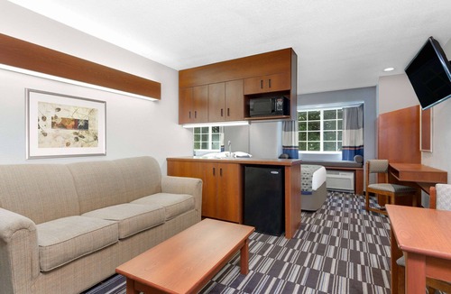 Bowdon Junction Hotel | Microtel Inn & Suites by Wyndham Bremen