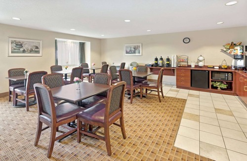 Jasper Hotel | Microtel Inn & Suites by Wyndham Jasper