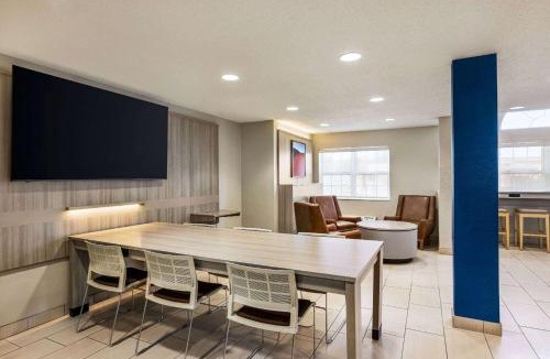 New Ulm Hotel | Microtel Inn & Suites by Wyndham New Ulm