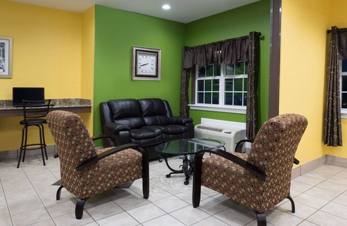 Rogers Hotel | Microtel Inn & Suites by Wyndham Rogers