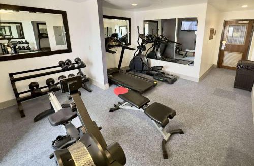 Dupont Hotel | Microtel Inn & Suites by Wyndham Denver Airport