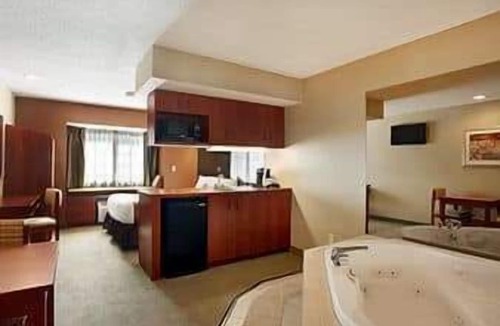 Dover Hotel | Microtel Inn & Suites by Wyndham Dover