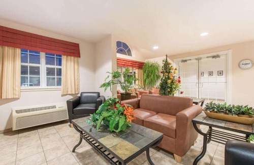 Altus Hotel | Microtel Inn & Suites by Wyndham Altus