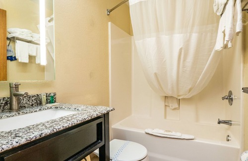 Marion Oaks Hotel | Microtel Inn & Suites by Wyndham Ocala