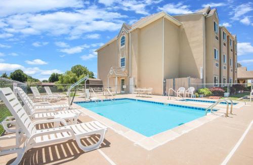 Verdigris Hotel | Microtel Inn & Suites Claremore Route 66