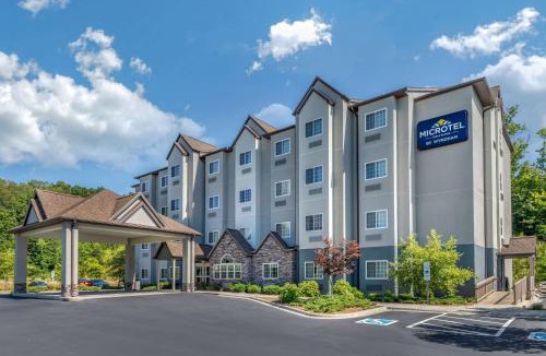 Sylva Hotel | Microtel Inn & Suites Dillsboro/Sylva