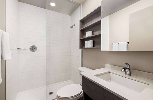 Dorval Hotel | Microtel Inn & Suites Montreal Airport - Dorval QC