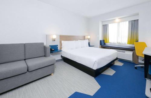 Town of Concord Hotel | Microtel Inn & Suites Springville