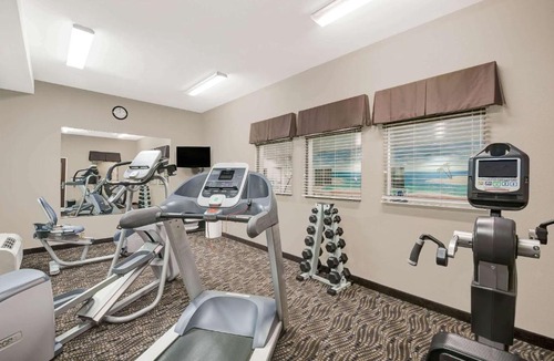 Sidney Hotel | Microtel Inn & Suites