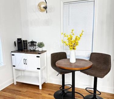 Fitchburg Apartment | Mid-Century Comfort & Style