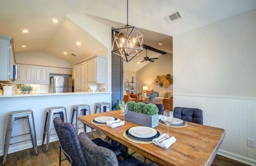 Rockwall House | Mid-Century flair w/HOT TUB by the lake!