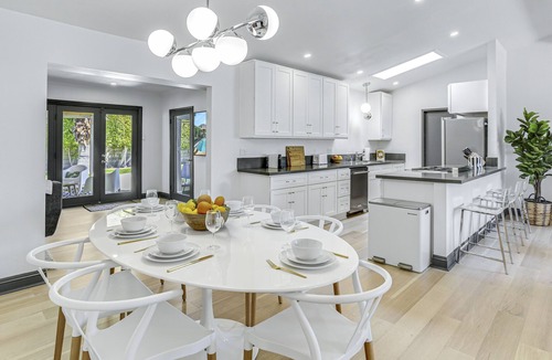 Desert Park Estates House | Mid-Century Gem near Downtown w/AC, Pvt. Pool & Spa + Lush Backyard w/Mtn. View