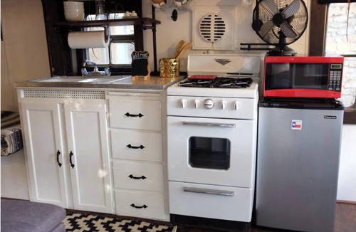 Woodway House | Mid-Century Modern 1955 Vintage Trailer