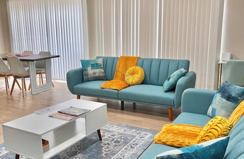 Riverside Condo | Mid-Century Modern ATX Condo near South Congress