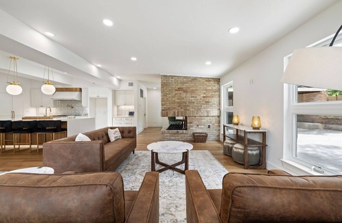 Georgetown House | Mid-Century Modern Gem in Historic Georgetown
