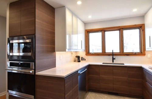 Saint-Hubert House | Mid-Century Modern House near Montreal