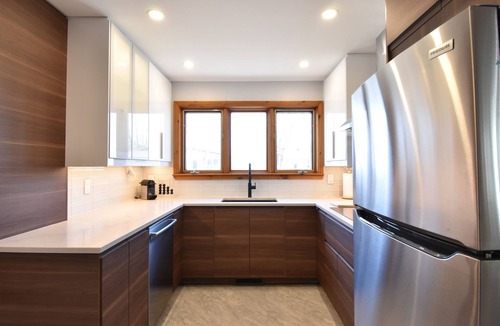 Saint-Hubert House | Mid-Century Modern House near Montreal