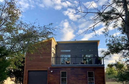 Cape Royale House | Mid-Century Modern Lake Escape