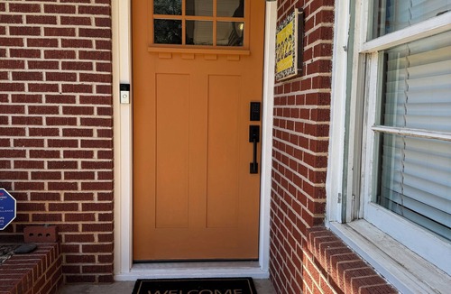Stillwater House | Mid-Century Modern on University Ave – Take a walk to OSU!