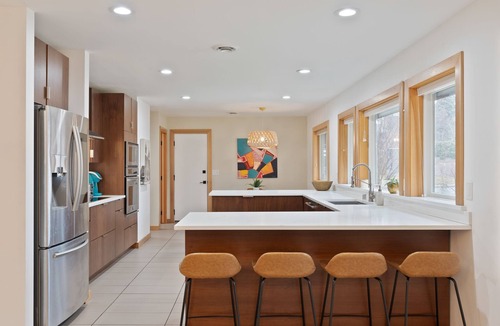 Cliff - Cannon House | Mid Century Modern on the Park!