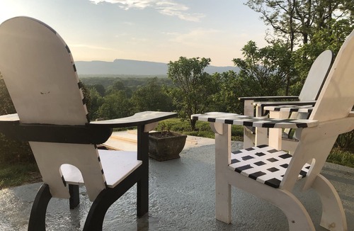 New Paltz House | Mid Century Modern Panoramic Mountain View House