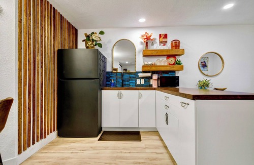 Frisco Original Donation House | Mid Century Modern - The Martin Frisco Stay & Play - Hot Tub, Pool & Firepit!