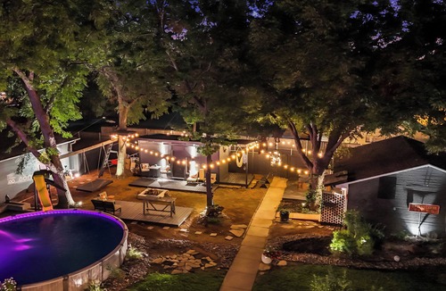 Frisco Original Donation House | Mid Century Modern - The Martin Frisco Stay & Play - Hot Tub, Pool & Firepit!
