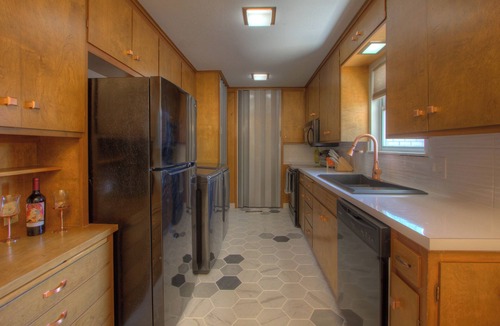 Bartlesville House | Mid-Century Modern home in downtown Bartlesville