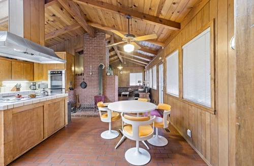 Apple Hill House | Mid-Century-Modern Mountain Gem