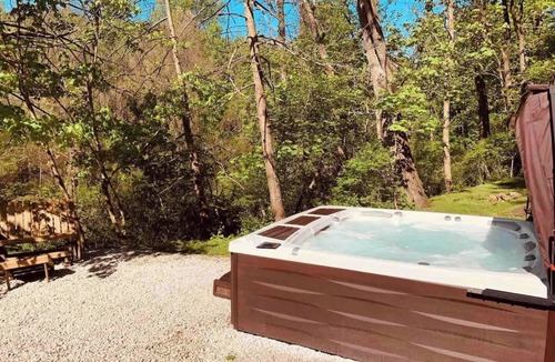 Wernersville House | Mid-Century Modern Escape with Secluded Hot Tub & Cozy Fire Pit