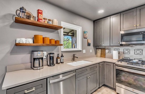 Feldman's House | Mid-Century Retreat | Private Pool+Pet Friendly
