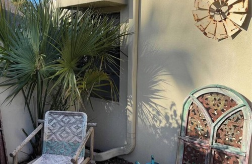 The Meadows Condo | Mid Century styled condo in charming Sarasota