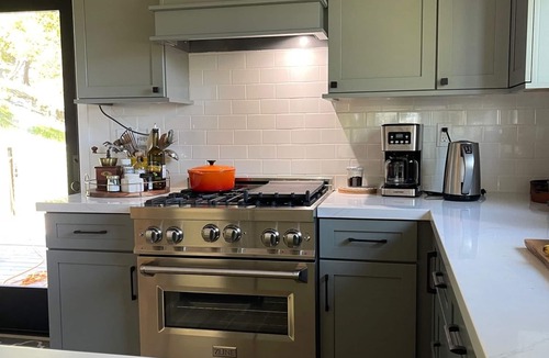 Geyserville House | Mid-century Wine Getaway